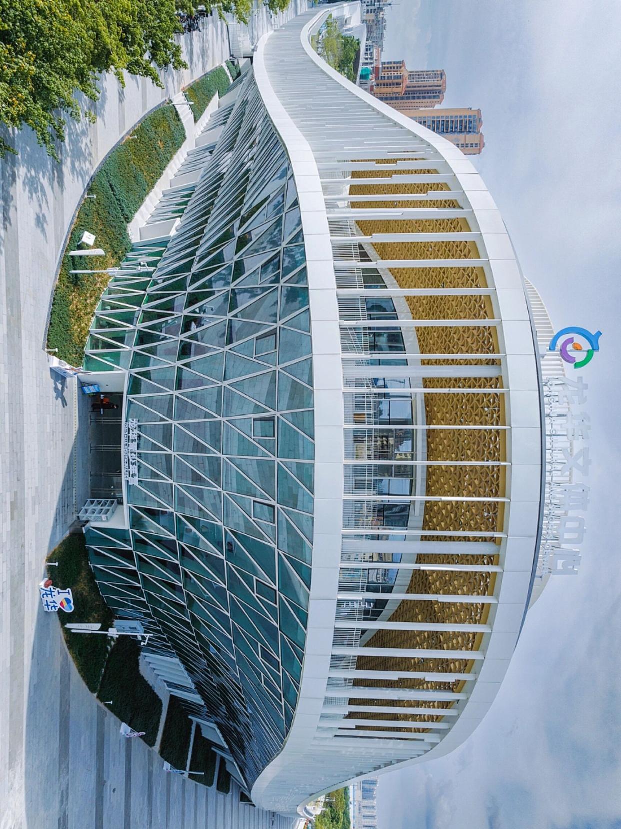 深圳龙华区青少年宫携手广西维构网络科技有限公司 智慧室内导航系统赋能青少年公共服务新体验